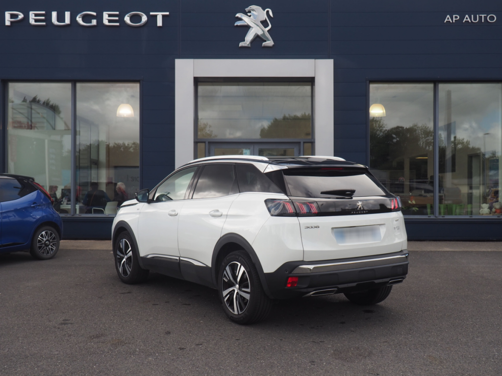 Peugeot 3008 (2) BlueHDi 130 S&S EAT8 GT