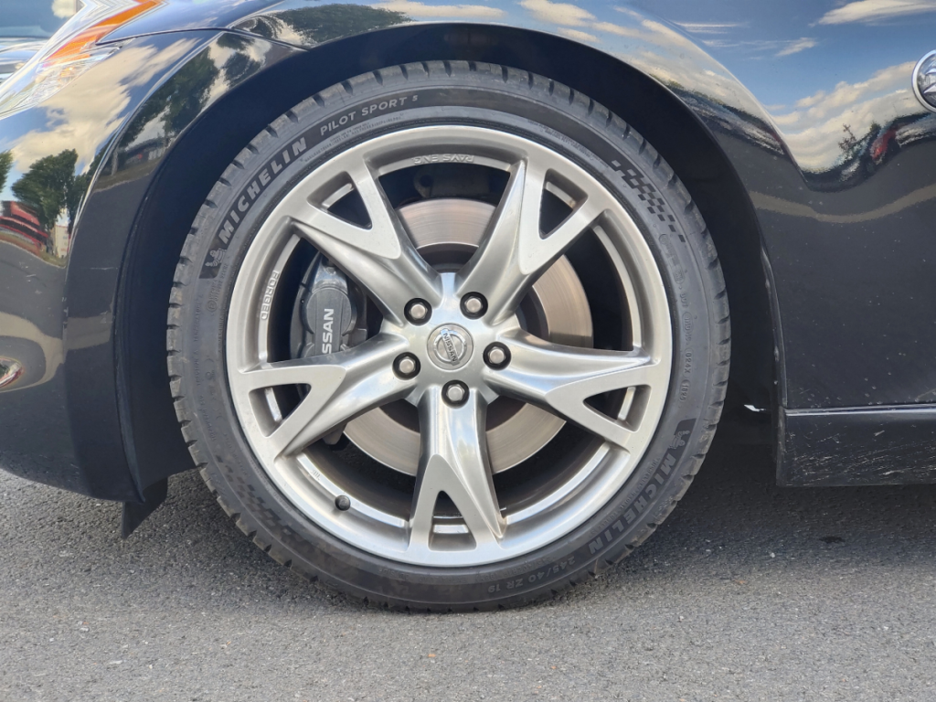 Nissan 370Z 3.7 V6 328 Pack