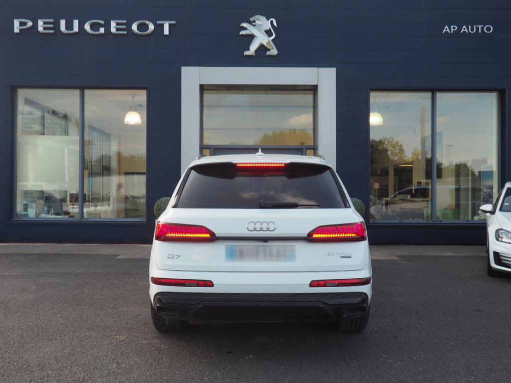 Audi Q7 (2) 60 TFSI e 456ch quattro Tip8 Competition 5 portes  (juin 2020) (co2 74)