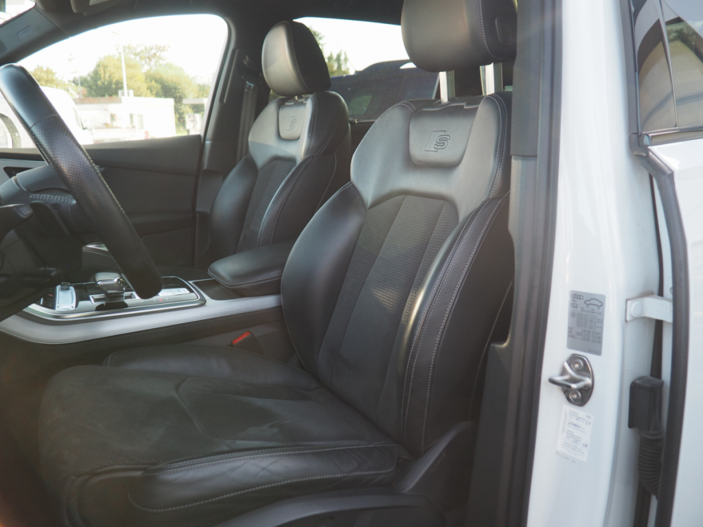 Audi Q7 (2) 60 TFSI e 456ch quattro Tip8 Competition 5 portes  (juin 2020) (co2 74)