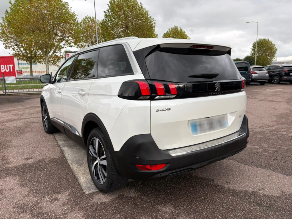 Peugeot 5008 (2) BlueHDi 130 S&S ALLURE