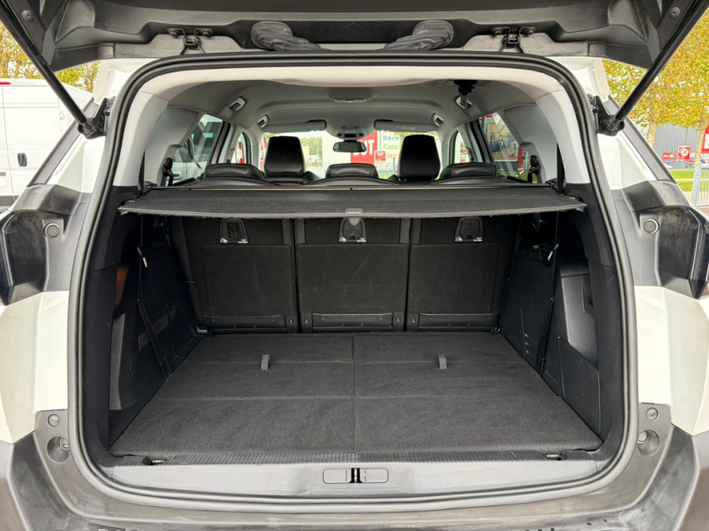 Peugeot 5008 (2) BlueHDi 130 S&S ALLURE