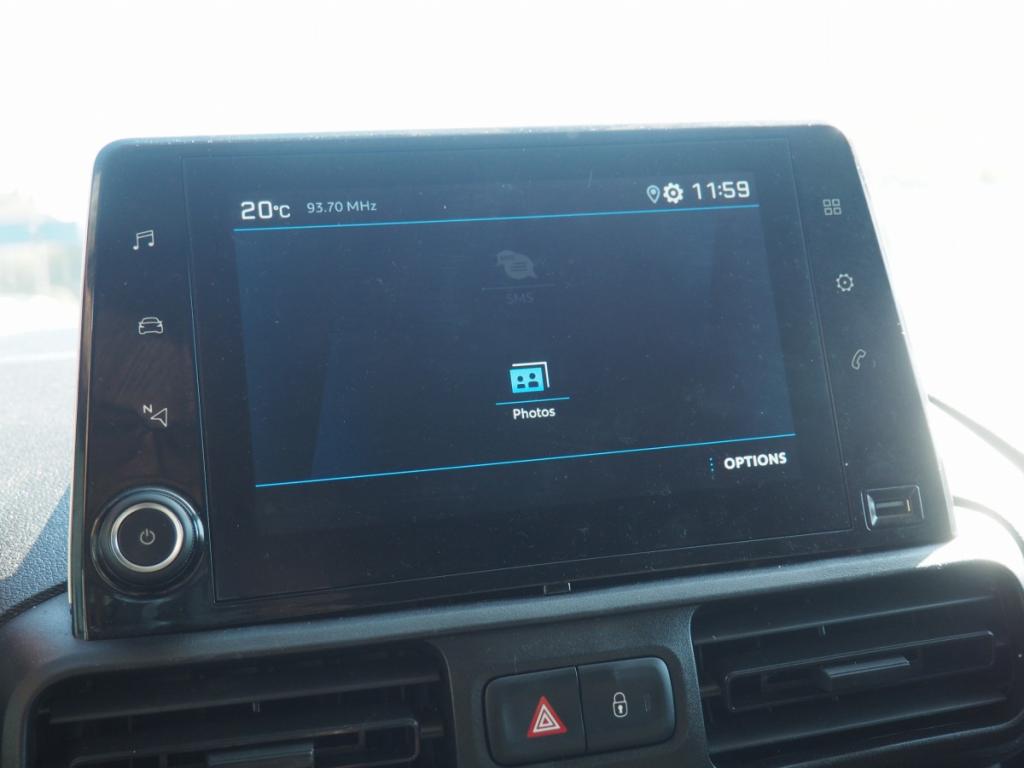 Peugeot Partner (3) BHDI 100 S&S STANDARD 650KG PREMIUM 4 portes  (juin 2020)