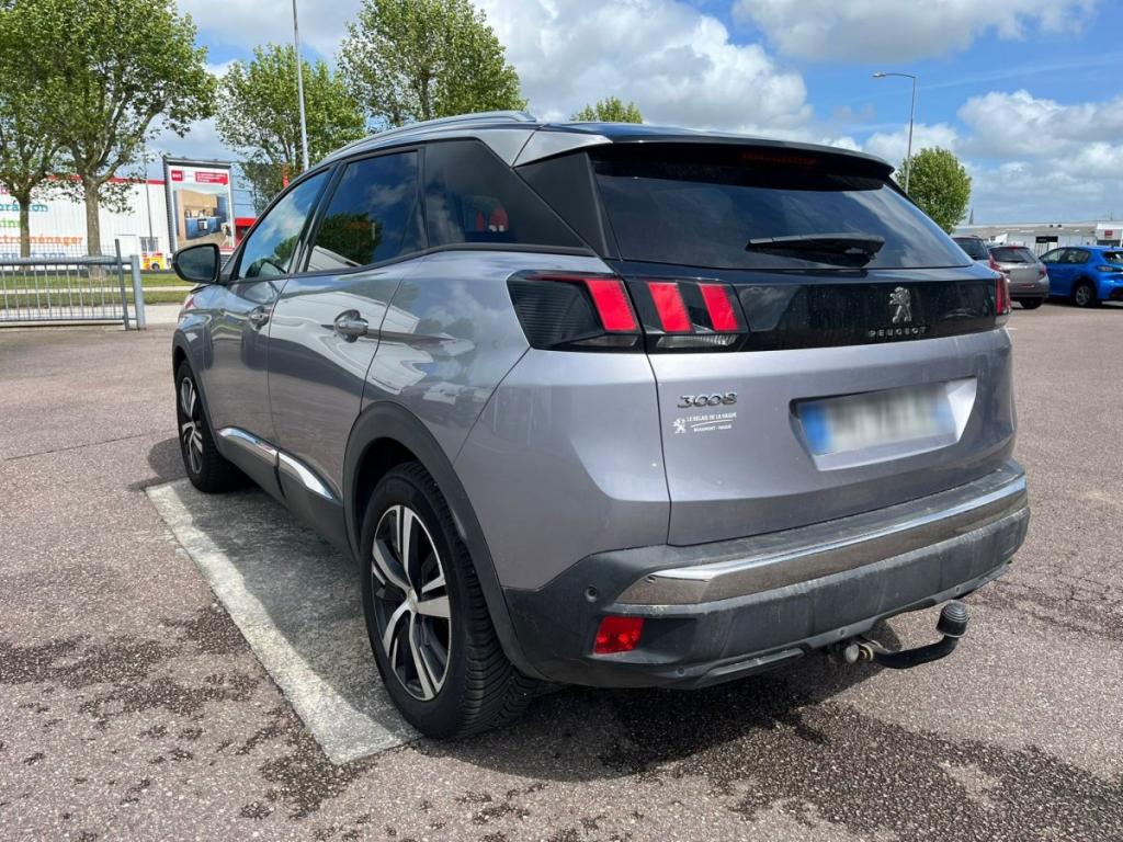 Peugeot 3008 (2) BlueHDi 130 S&S EAT8 ALLURE