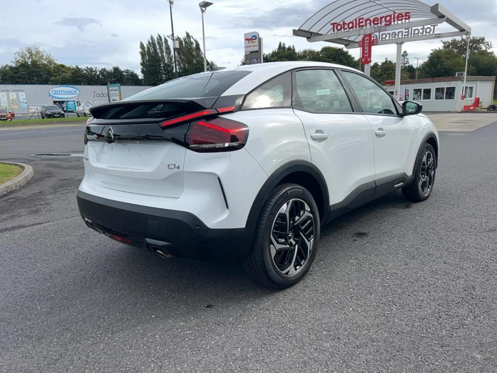 Citroën C4 (3) BlueHDi 130 S&S EAT8 Shine