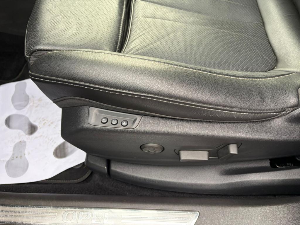 Opel Grandland X 1.5 DIESEL 130 ULTIMATE AUTO