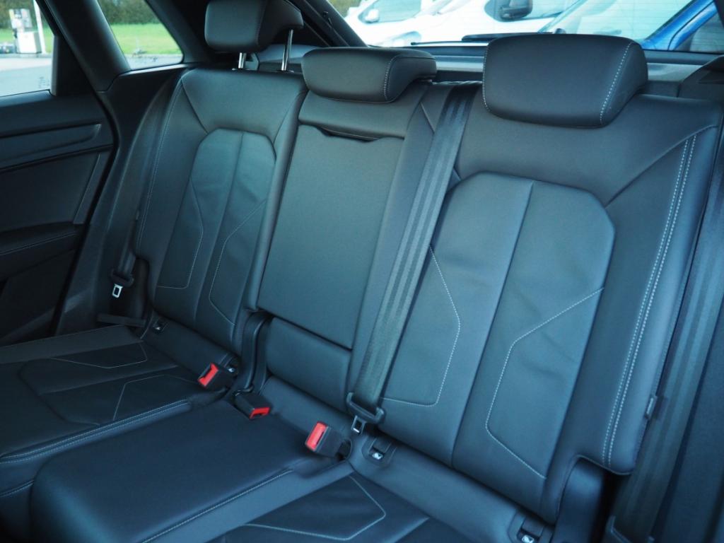 Audi Q3 (2) 35 TDI 150 QUATTRO S Tronic S LINE