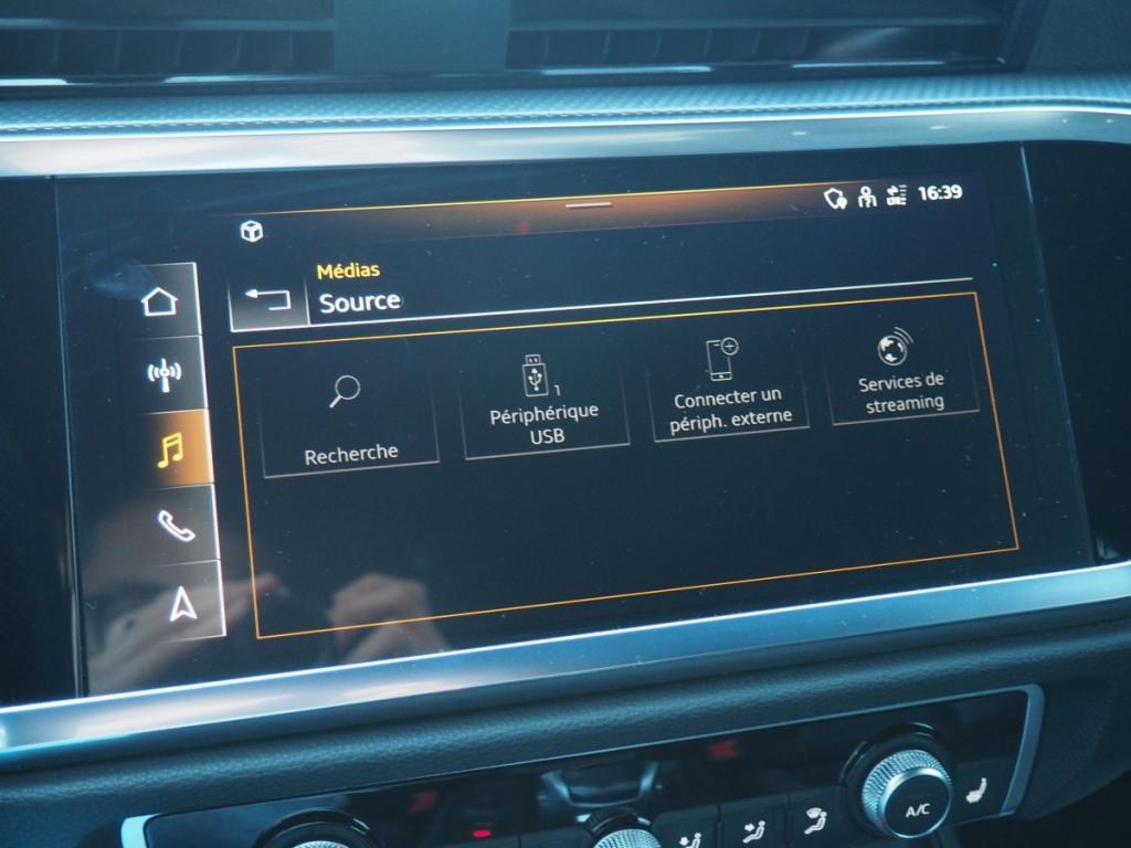 Audi Q3 (2) 35 TDI 150 QUATTRO S Tronic S LINE