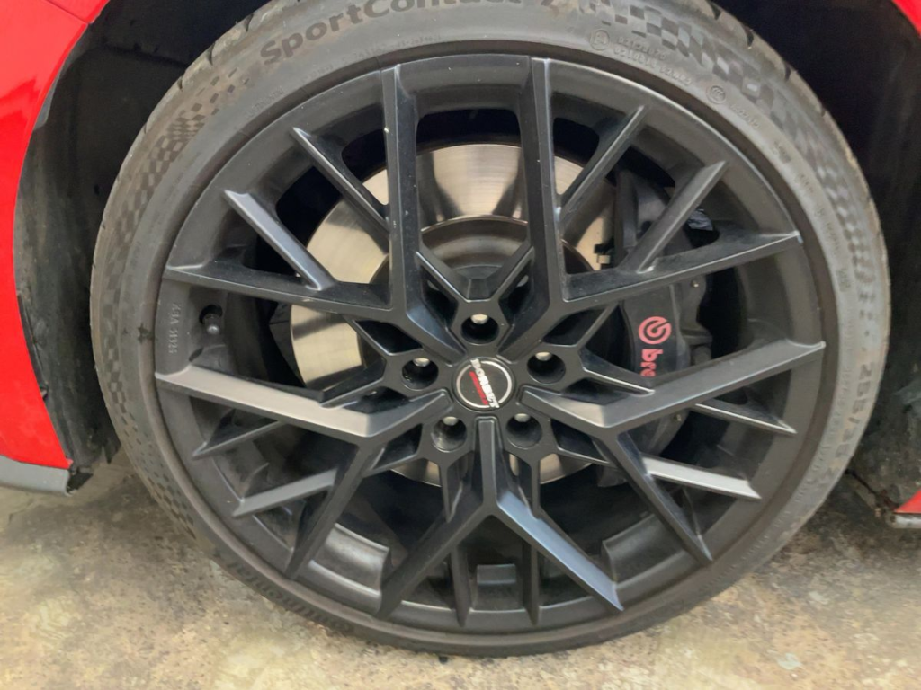 Ford Mustang (6) Convertible V8 BVM6 GT