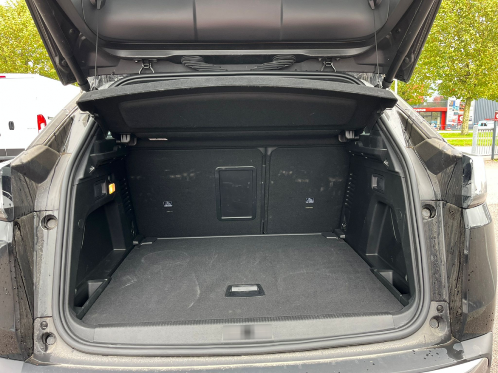 Peugeot 3008 (2) BlueHDi 130 S&S EAT8 GT