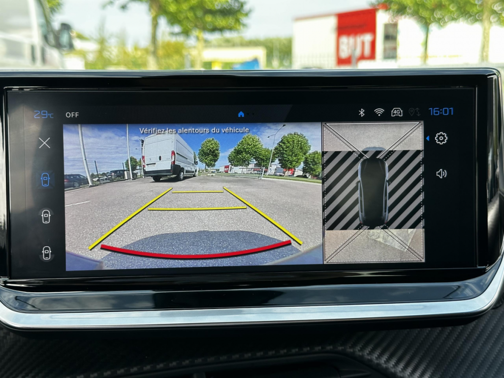 Peugeot 208 (2) Hybrid 136 eDCS6 GT