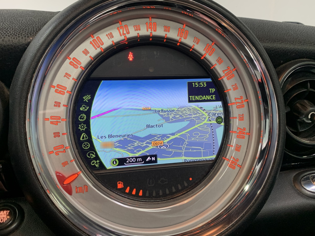 Mini Mini Cabrio (3) Cooper SD 143 ch BVM6