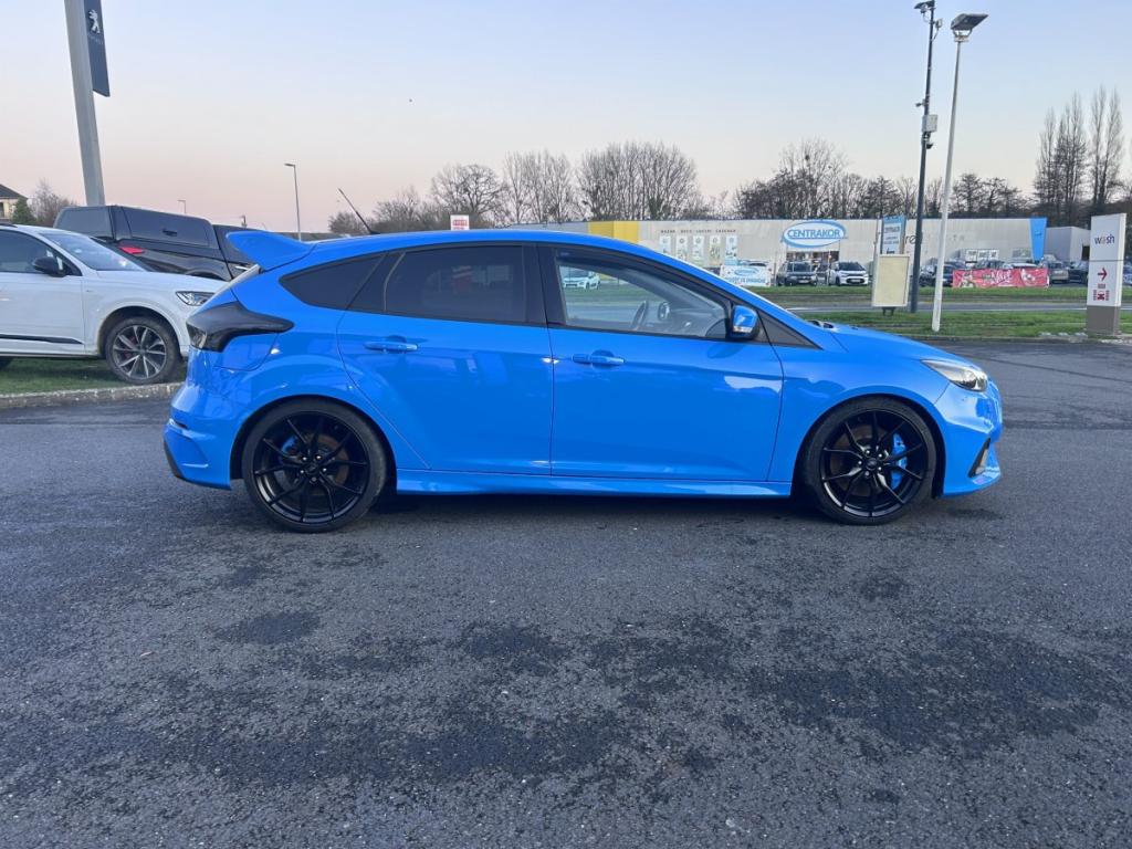 Ford Focus (3) 5P - 2.3 EcoBoost 350 ch S&S RS