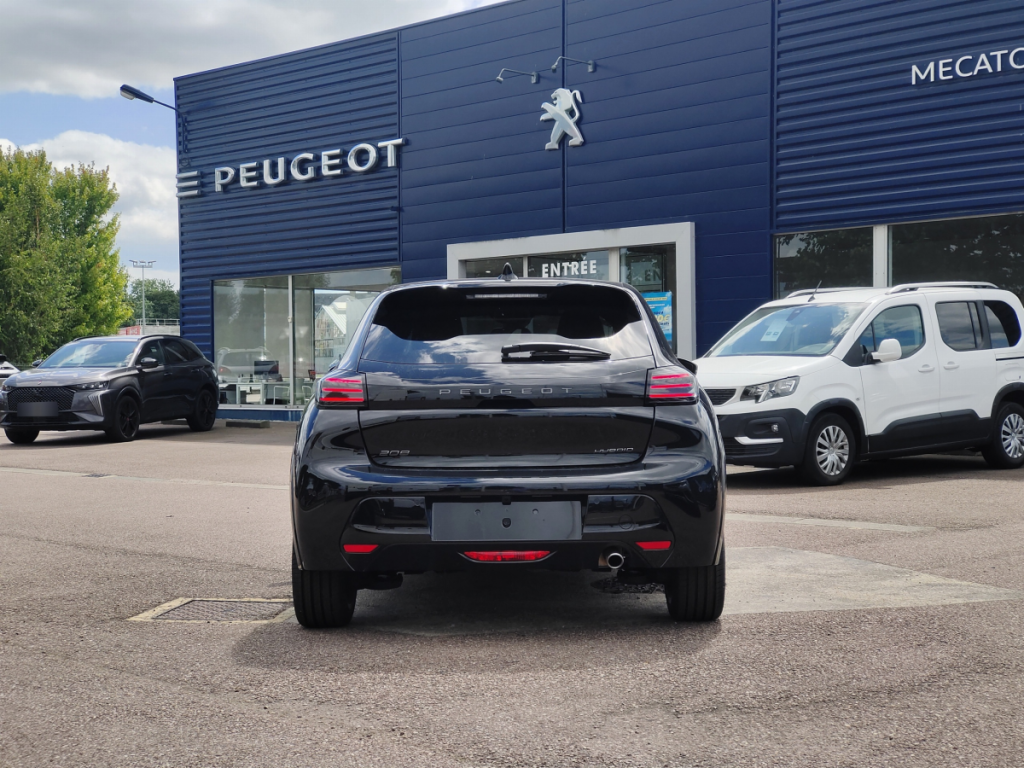 Peugeot 208 (2) Hybrid 110 e-DCS6 GT