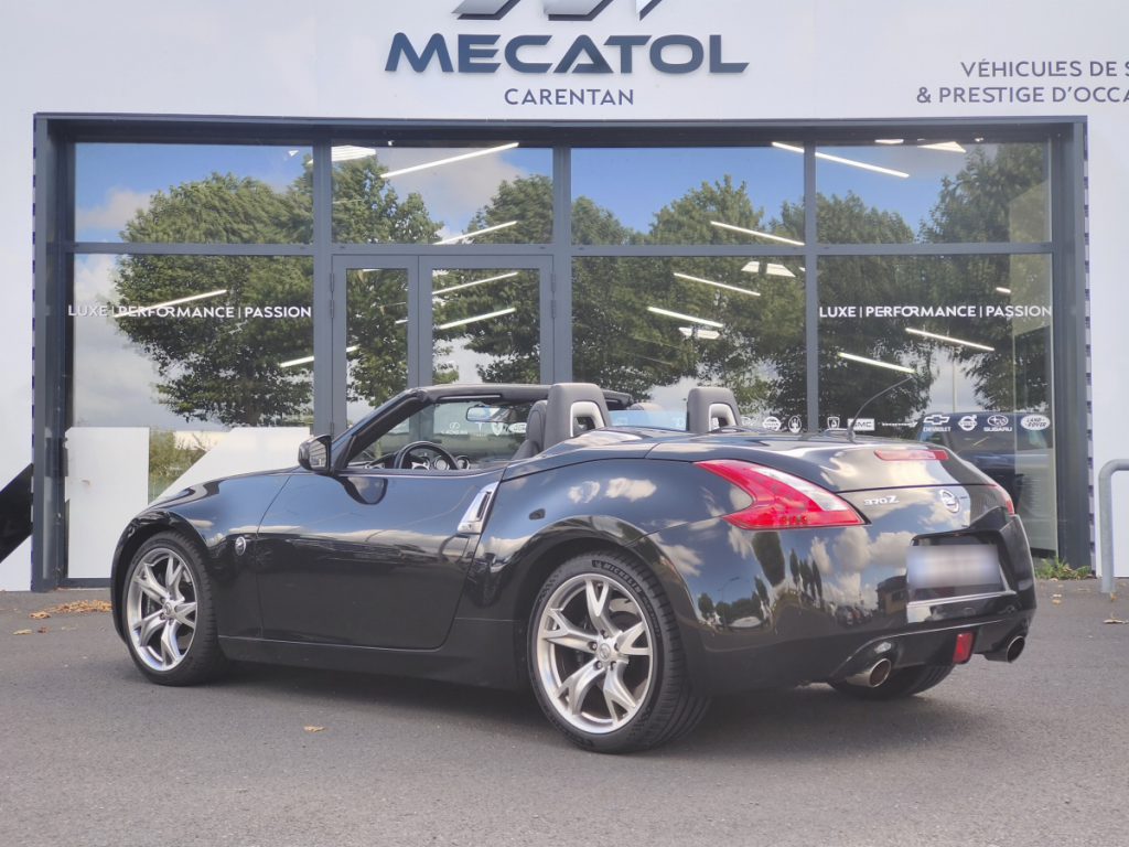 Nissan 370Z 3.7 V6 328 Pack