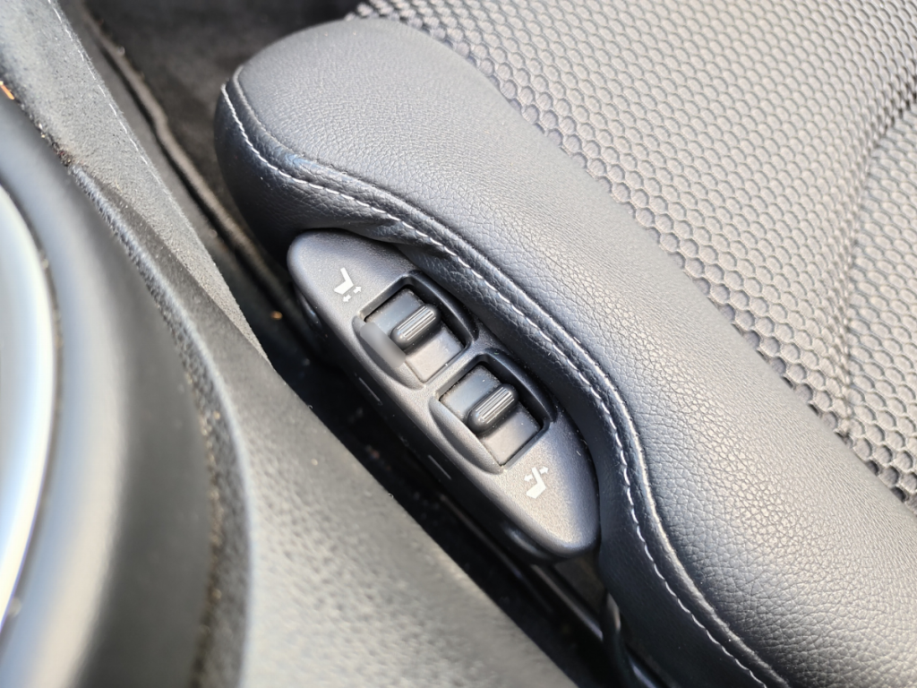 Nissan 370Z 3.7 V6 328 Pack