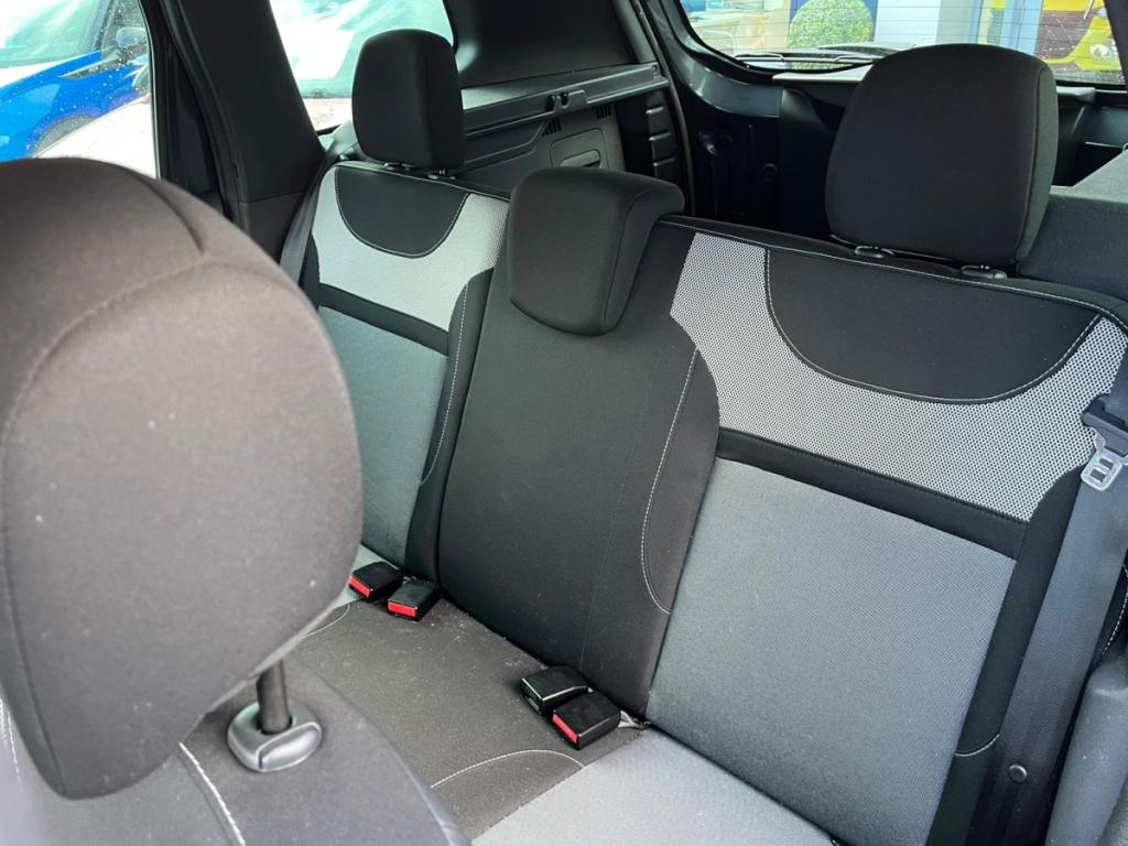 Dacia Duster Ambiance Edition 2016 dCi 110 E6 4x2