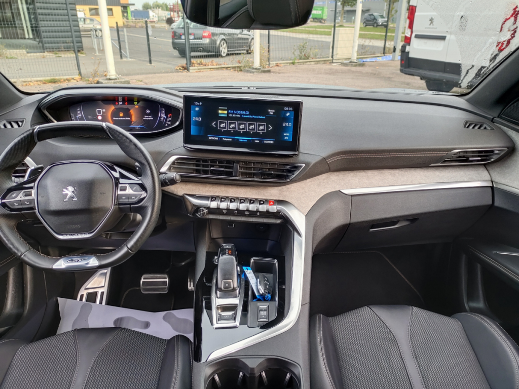 Peugeot 3008 (2) BlueHDi 130 S&S EAT8 GT