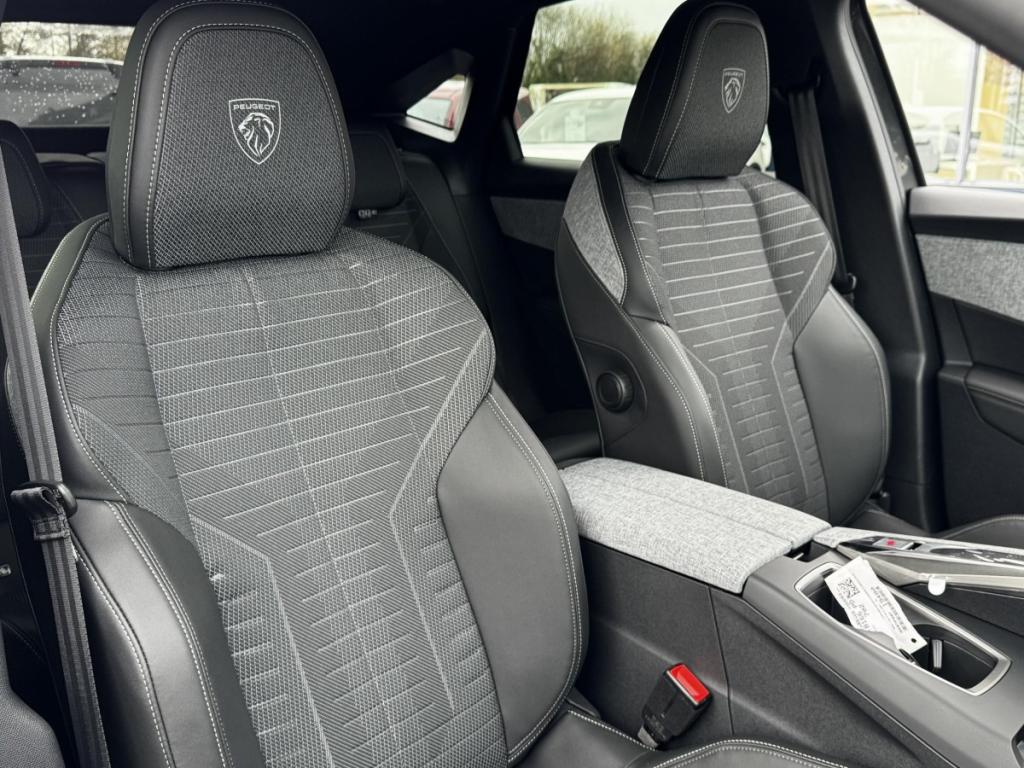 Peugeot 3008 (3) 1.2 HYBRID 145 E-DCS6 GT