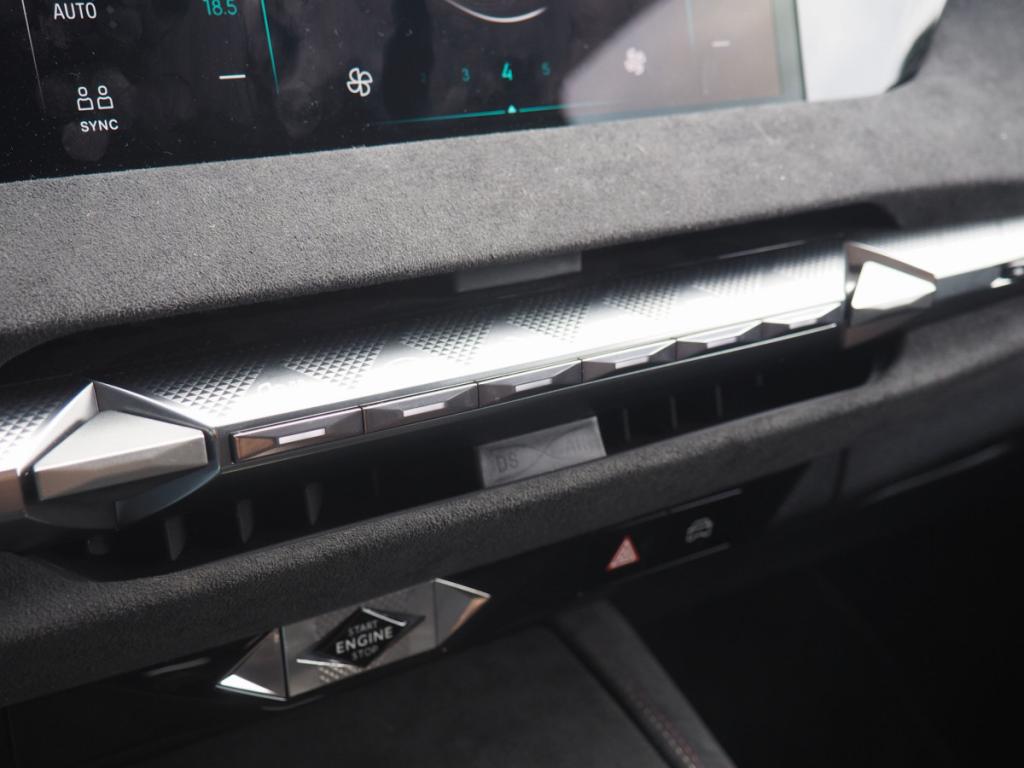 Ds DS 4 (2) BLUEHDI 130 PERFORMANCE LINE AUTO