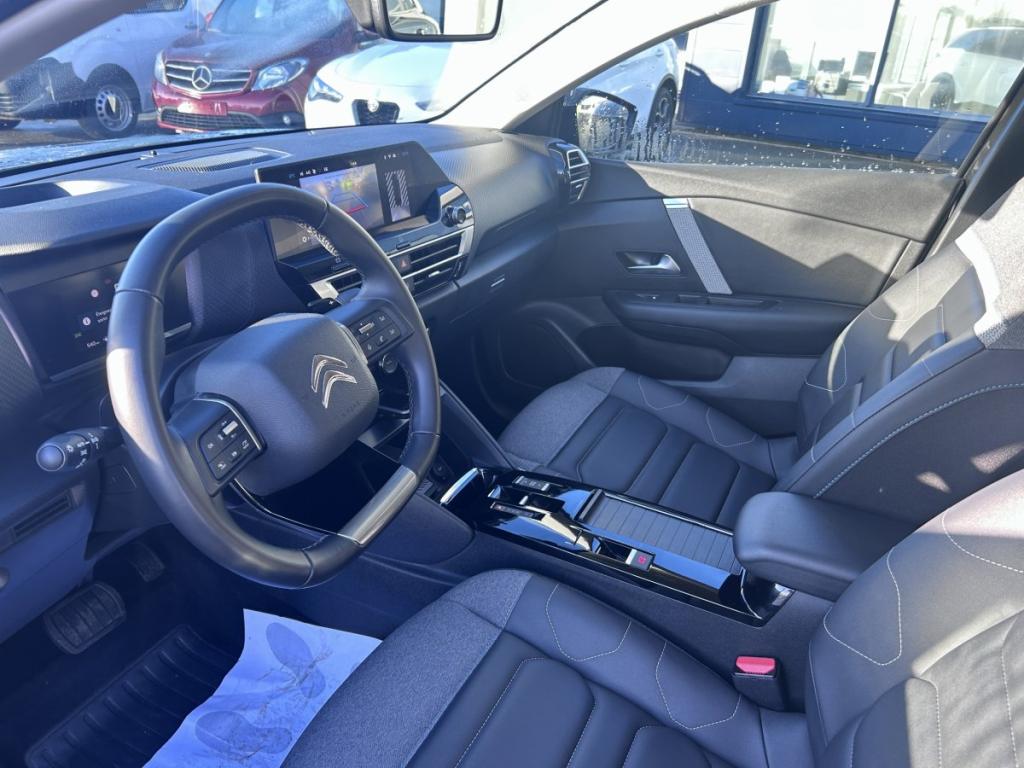 Citroën C4 X PureTech 130 EAT8 MAX