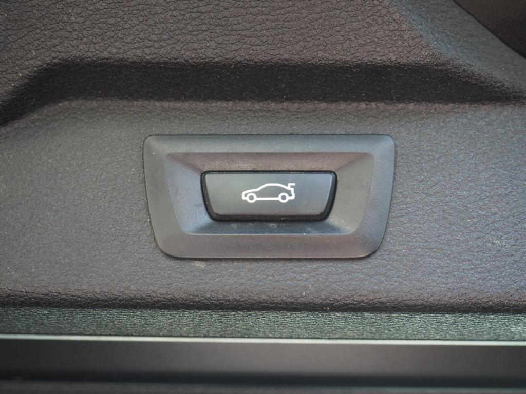 Bmw X5 (2) xDrive50i 407 ch BVA8