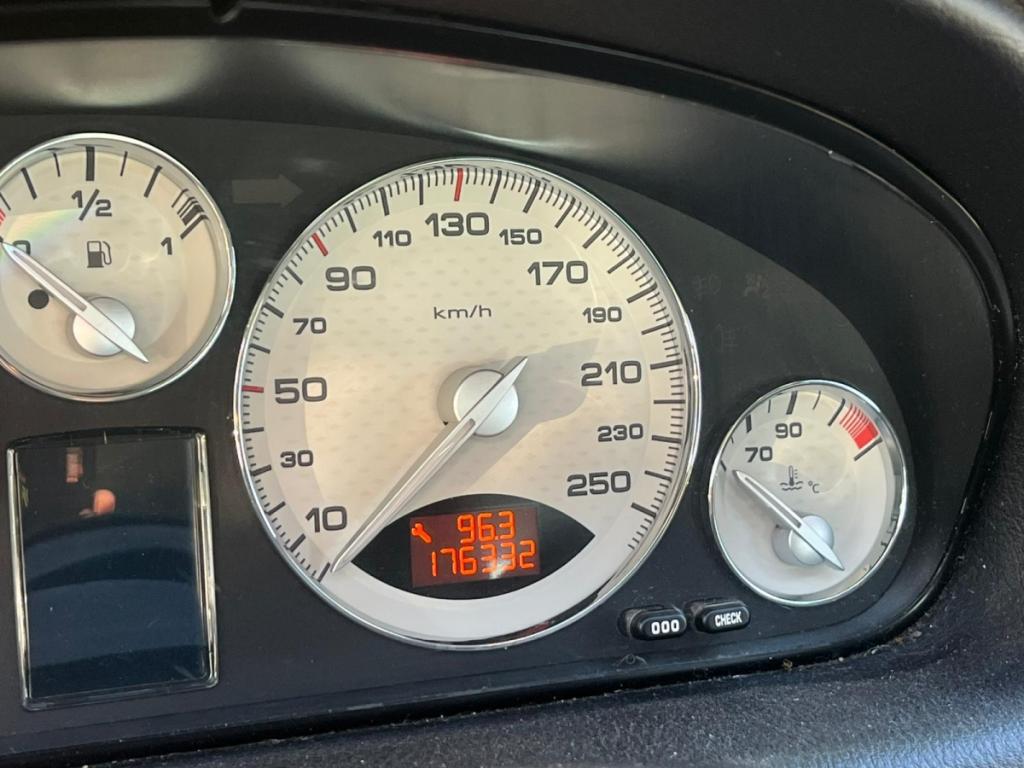 Peugeot 607 PREMIUM 2.0 HDI 136 FAP