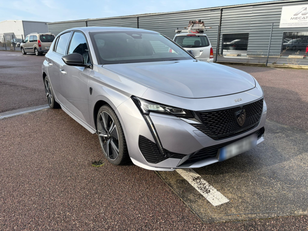 Peugeot 308 (3) 1.5 BLUEHDI 130 AUTO 8 GT