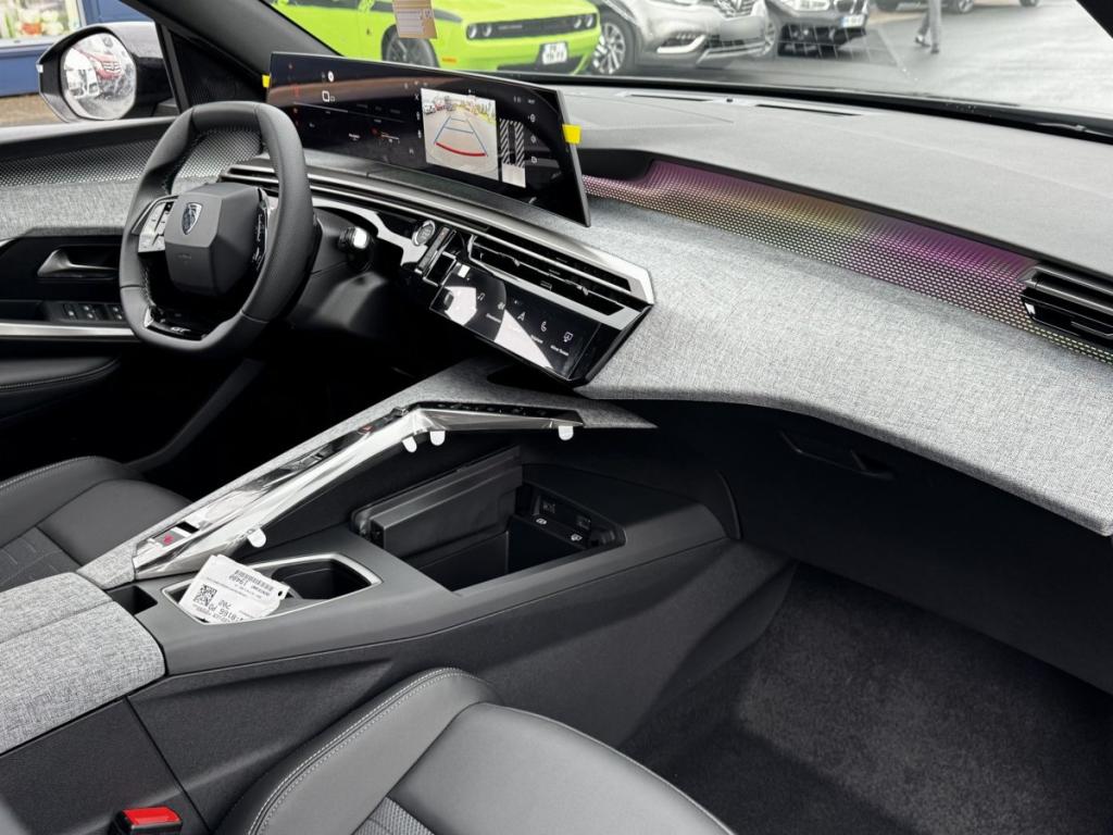 Peugeot 3008 (3) 1.2 HYBRID 145 E-DCS6 GT