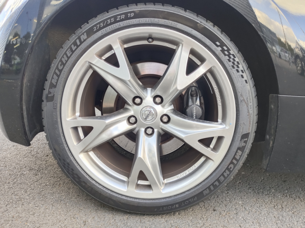 Nissan 370Z 3.7 V6 328 Pack