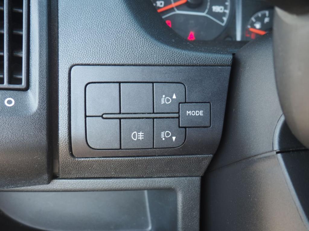 Peugeot Boxer (2) BLUEHDI 130 PRO SR 335 L3