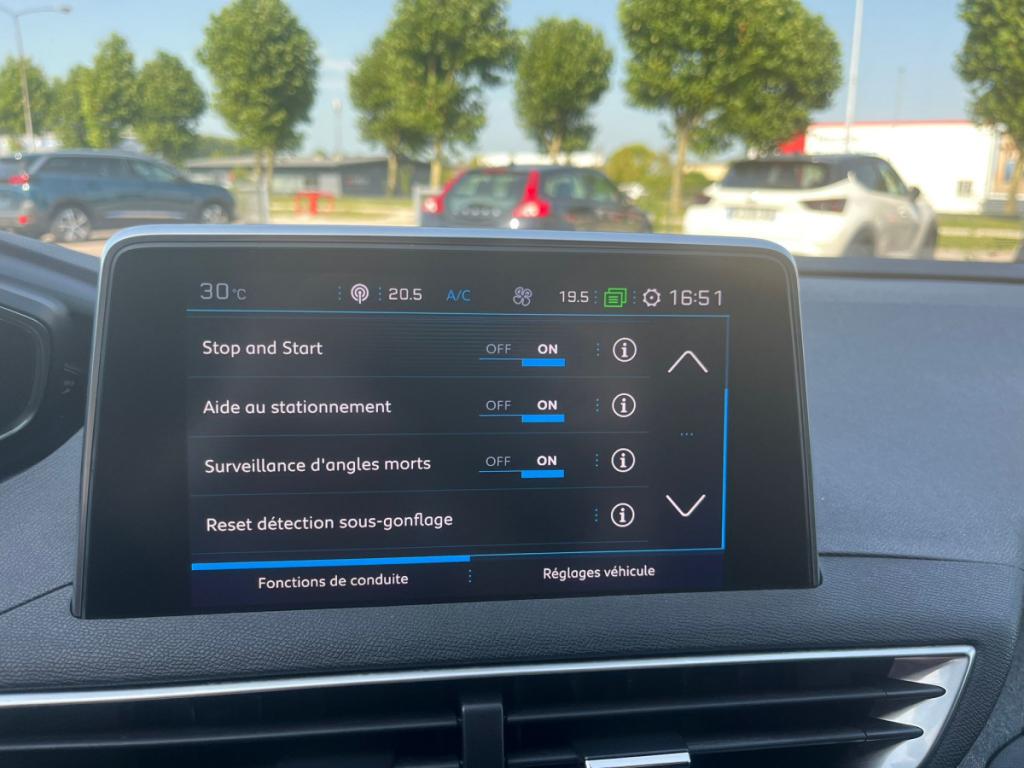 Peugeot 3008 (2) Puretech 130 S&S €6.c CROSSWAY