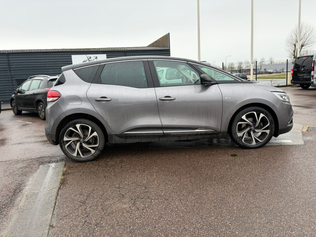 Renault Scénic (4) Business Intens Blue dCi 120 EDC