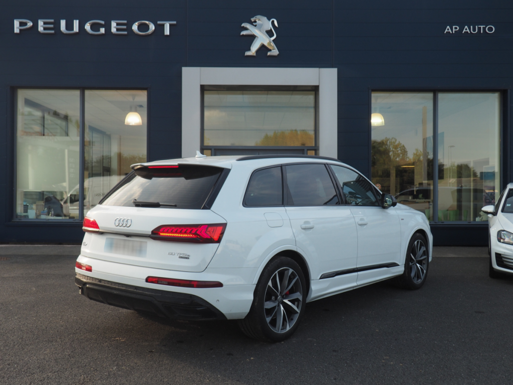 Audi Q7 (2) 60 TFSI e 456ch quattro Tip8 Competition 5 portes  (juin 2020) (co2 74)