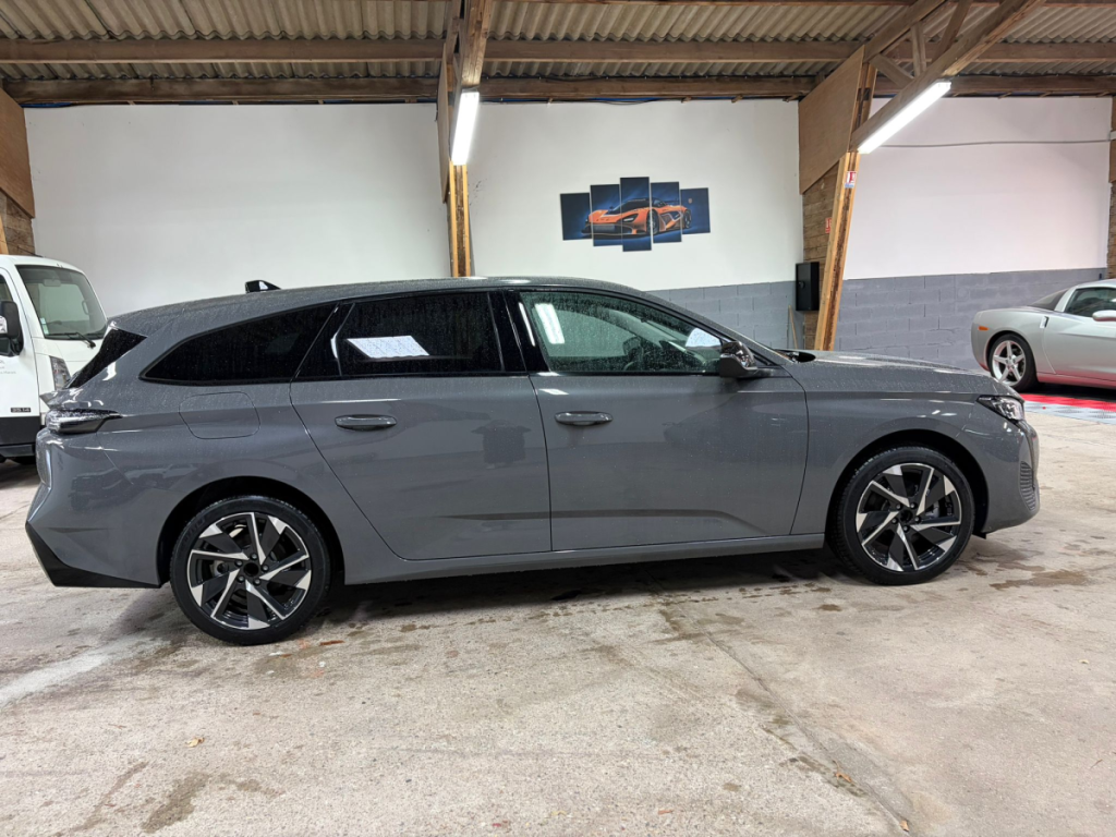 Peugeot 308 SW (3) Hybrid 145 e-DCS6 ALLURE