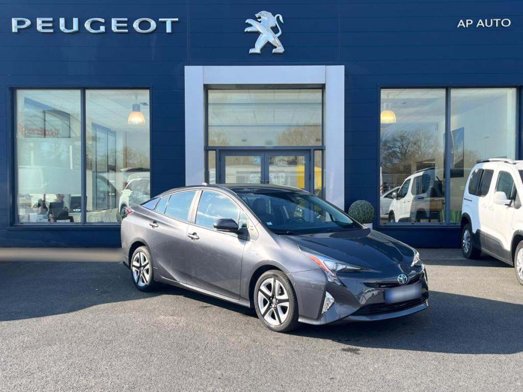 Toyota Prius (4) Lounge