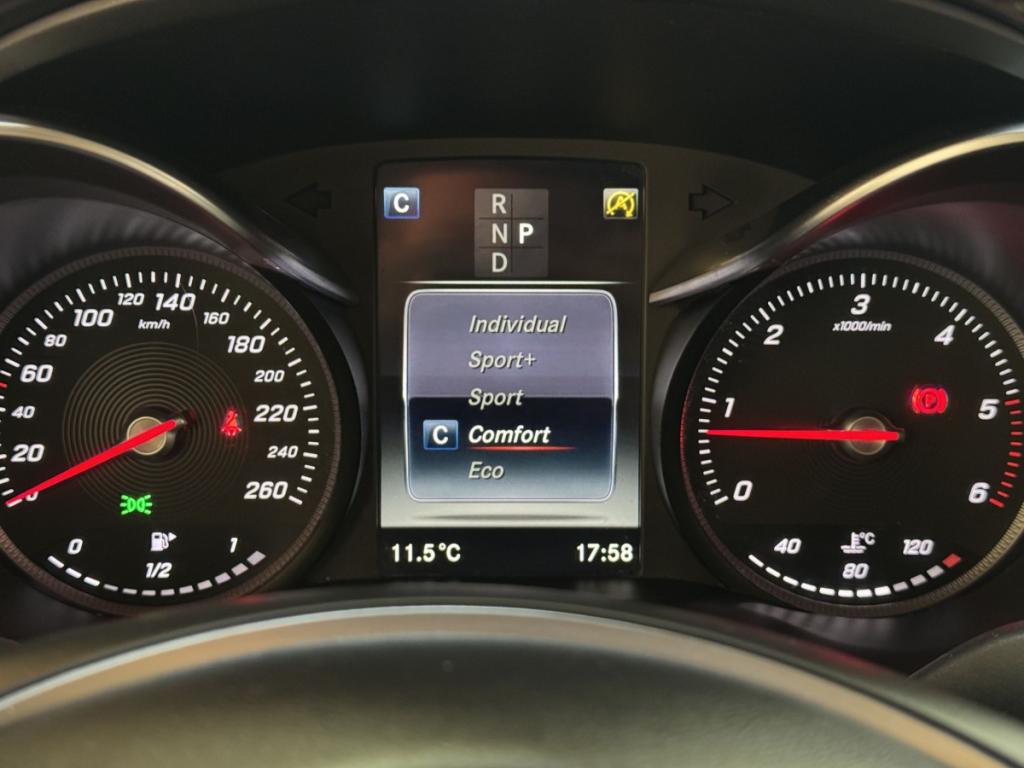 Mercedes Classe C Coupe (4) C 220 d AMG Line