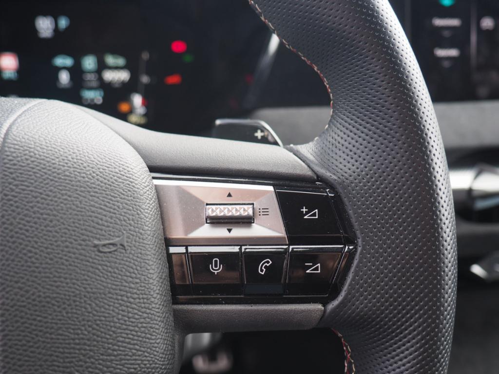 Ds DS 4 (2) BLUEHDI 130 PERFORMANCE LINE AUTO