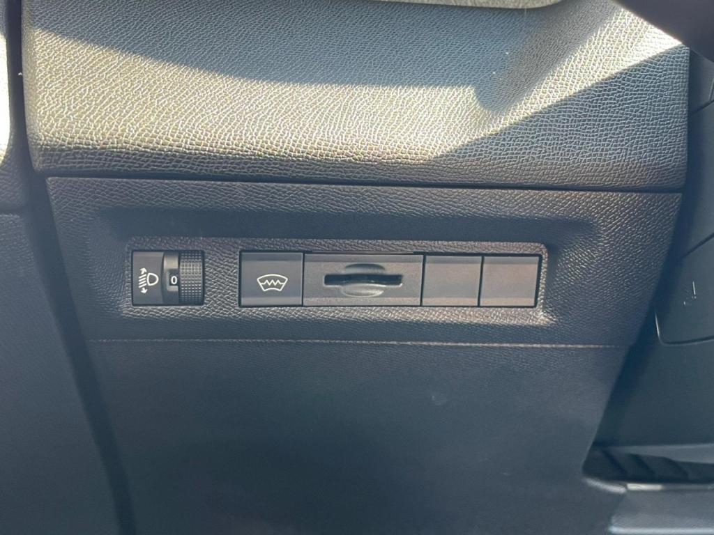 Peugeot 308 SW (3) BlueHDi 130 EAT8 ALLURE