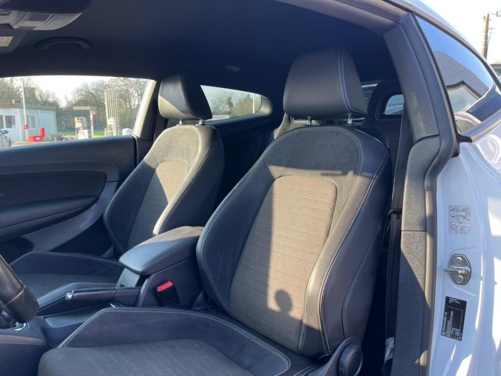 Volkswagen Scirocco (3) 2.0 TSI 220 Sportline Bluemotion Tech