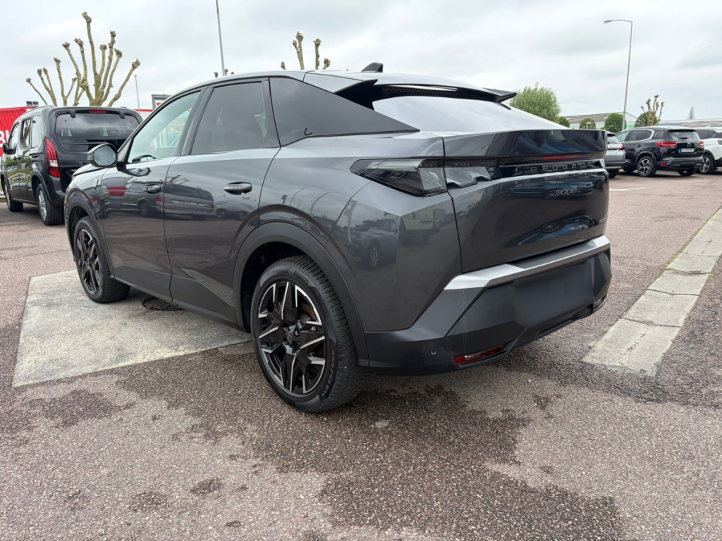 Peugeot 3008 (3) 1.2 HYBRID 136 E-DCS6 GT
