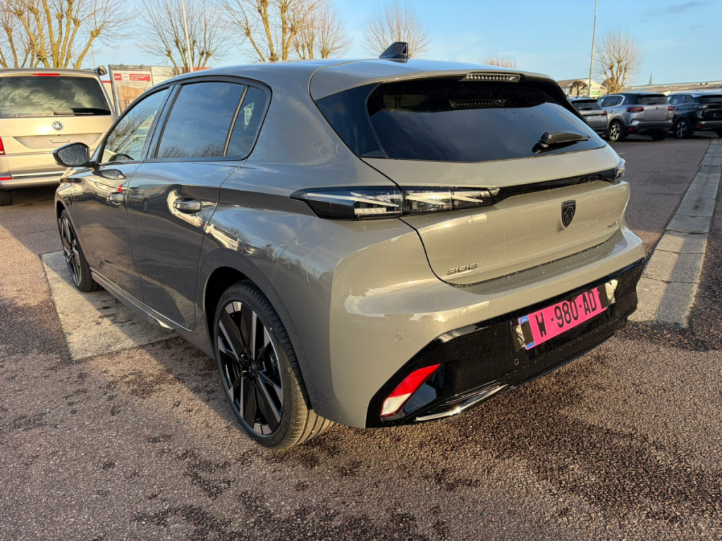 Peugeot 308 (3) Hybrid 145 e-DCS6 GT