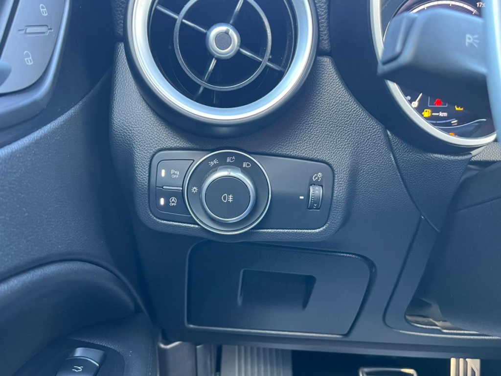 Alfa Romeo Stelvio 2.1 TD 160 AT8 Sprint 5 portes  (janv. 2023) (co2 153)