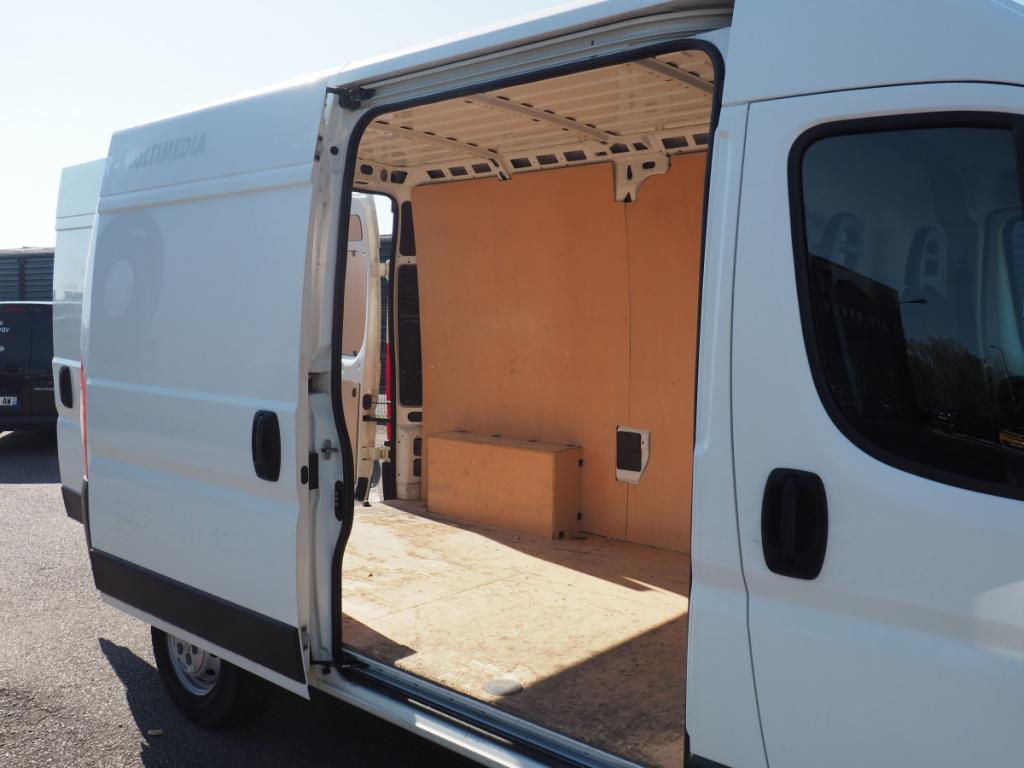 Peugeot Boxer (2) BLUEHDI 130 PRO SR 335 L3