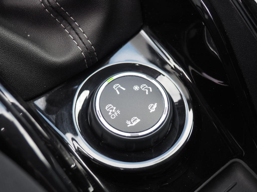 Peugeot 2008 Puretech 130 S&S €6.c ALLURE