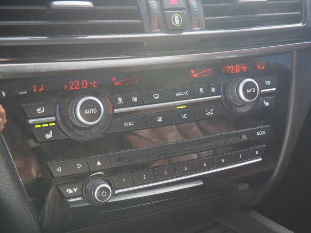 Bmw X5 (2) xDrive50i 407 ch BVA8