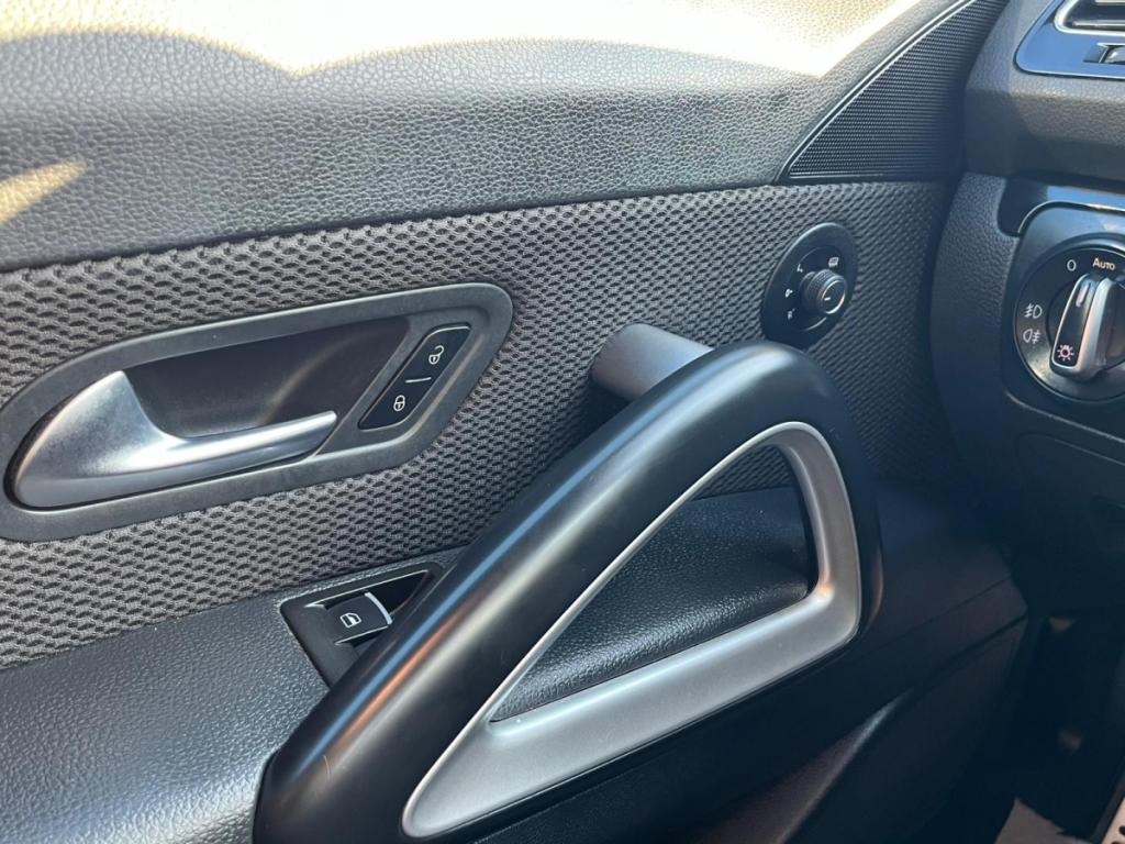 Volkswagen Scirocco (3) 2.0 TSI 220 Sportline Bluemotion Tech