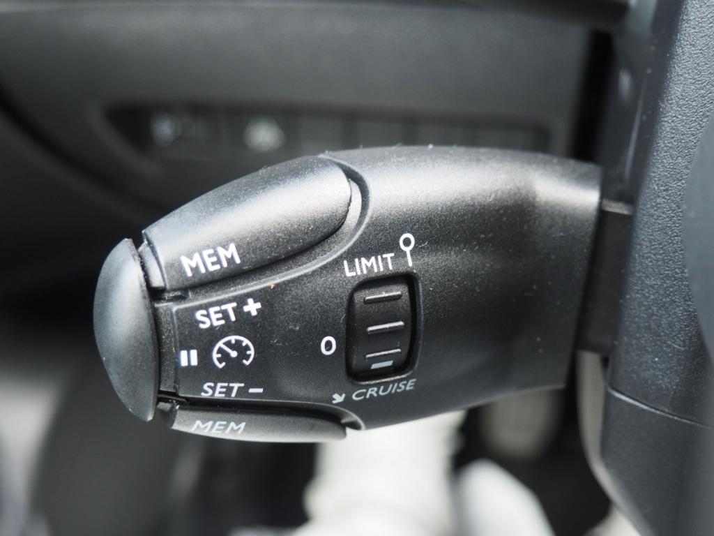 Peugeot 2008 Puretech 110 S&S ALLURE