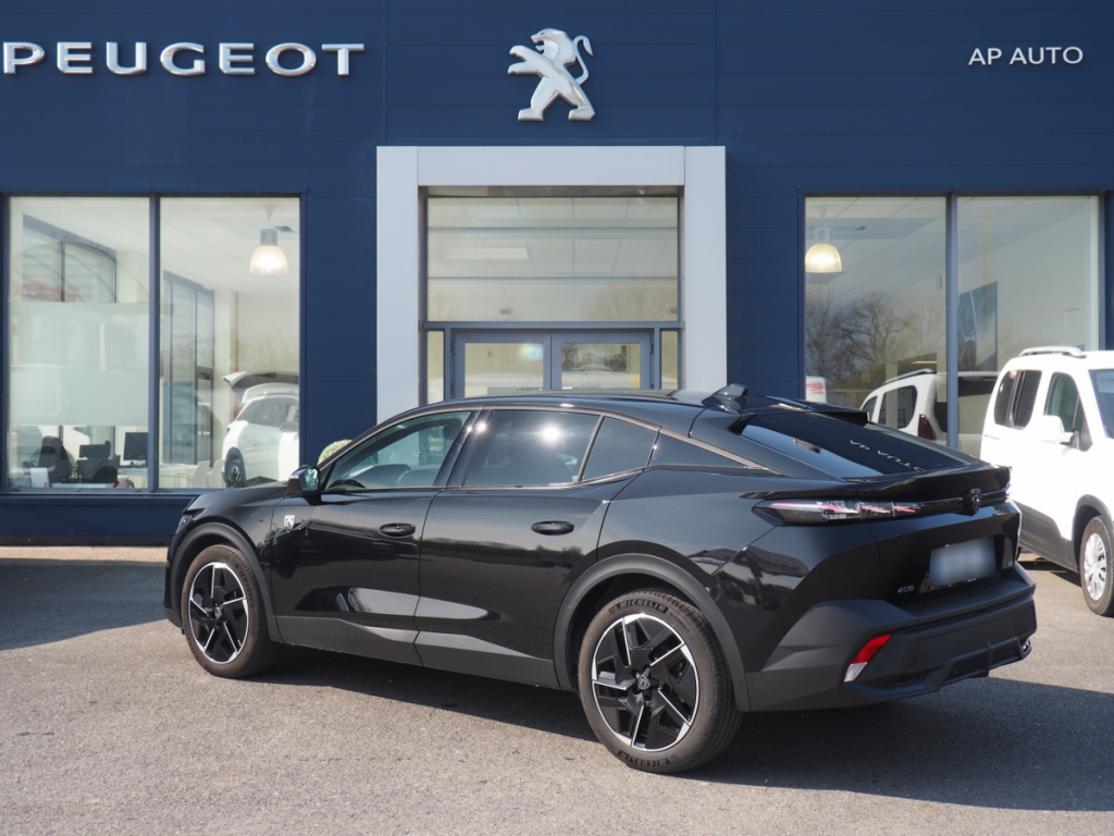 Peugeot 408 Hybrid 145 e-DCS6 GT