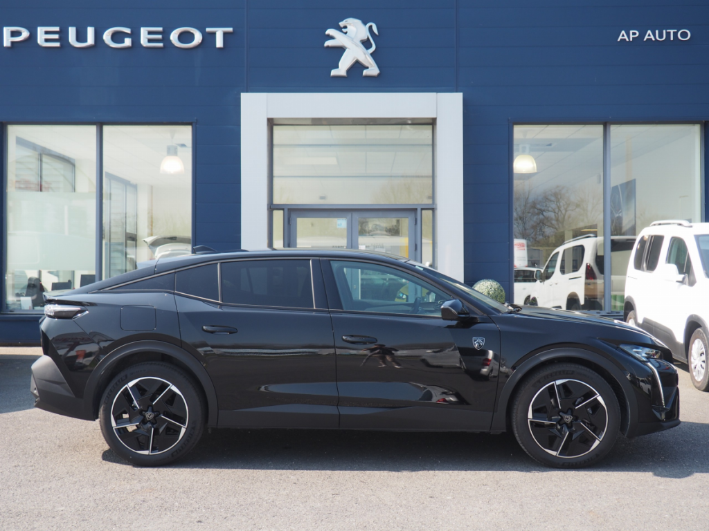 Peugeot 408 Hybrid 145 e-DCS6 GT